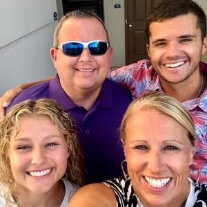 Meet your Posher, Chris